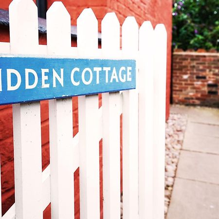 Hidden Cottage By The Suffolk Cottage Collection Aldeburgh Eksteriør billede